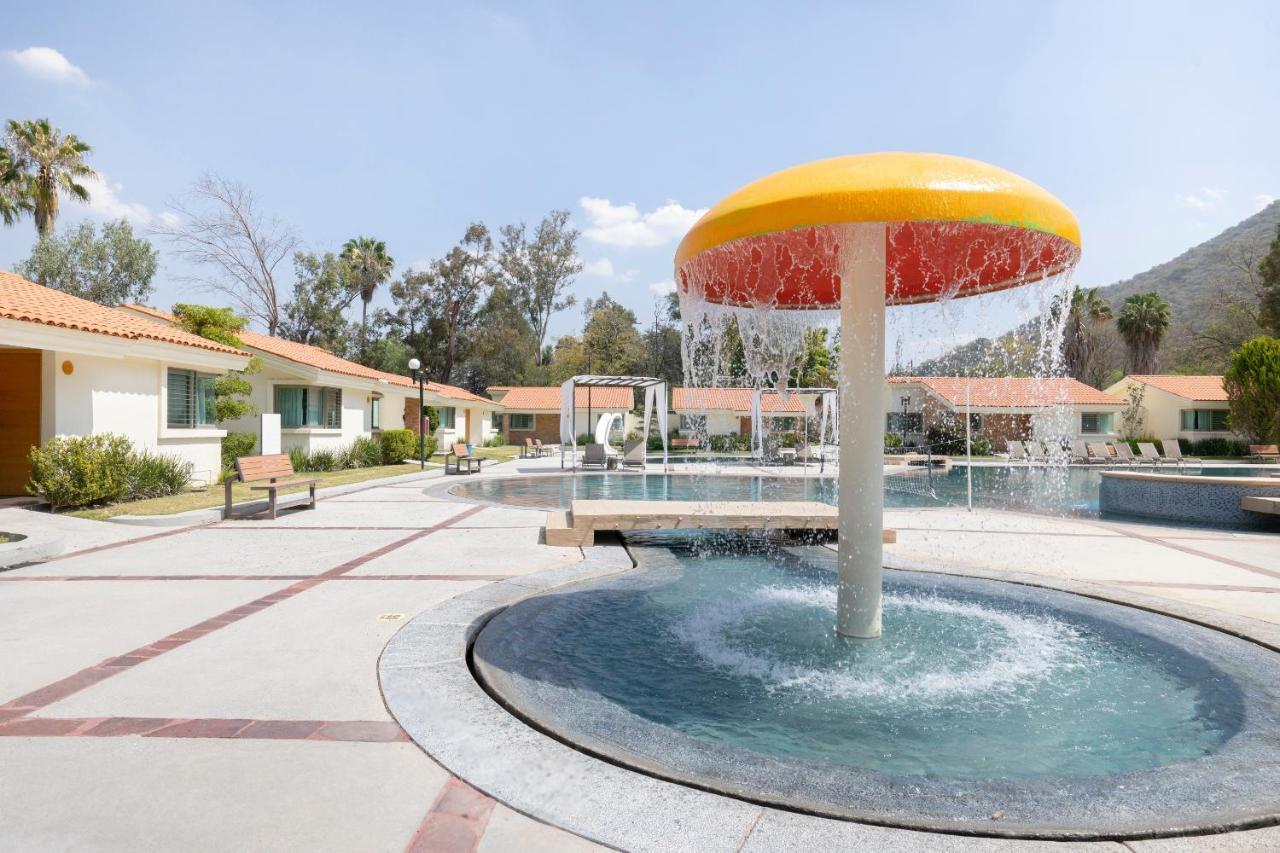 Collection O Luna Aqua Villas,Tala,Rio Escondido 외부 사진